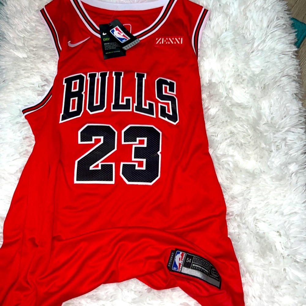 100% Authentic Michael Jordan Nike Bulls Icon Jersey Zenni Patch